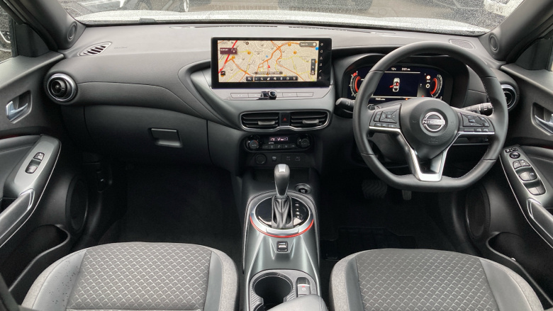 Nissan Juke 1.0 DiG-T N-Connecta 5dr DCT Petrol Hatchback